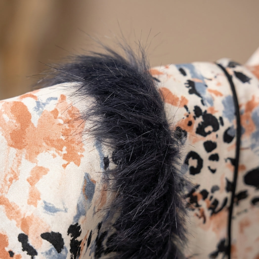 marble-fur-kimono — macro
